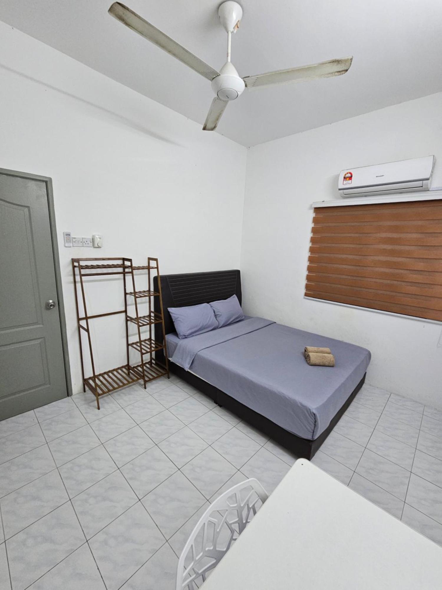 Double S Homestay *